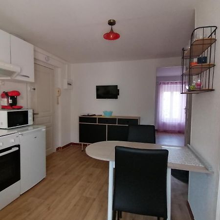 Une Pause Chez Rosie Apartment Carcassonne Ngoại thất bức ảnh